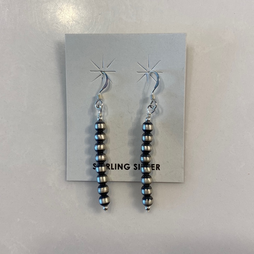 Mason Lee Navajo Pearl earrings